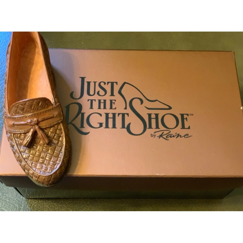 Just the Right Shoe Collectible